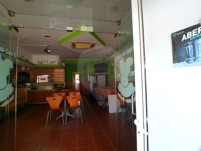 Negócio para Venda em Sebolido Foto 23