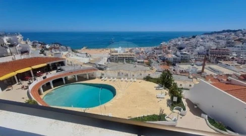 Armazém para Venda em Albufeira e Olhos de Água