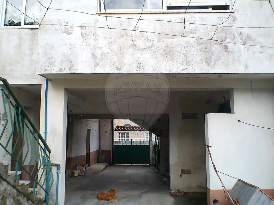 Moradia T4 para Venda em Argoncilhe Foto 26