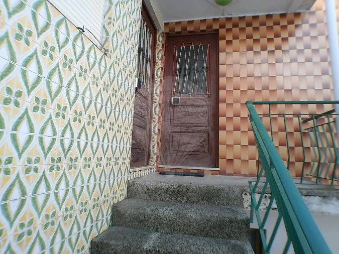 Moradia T4 para Venda em Argoncilhe Foto 6