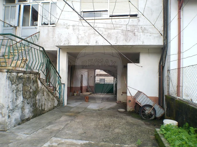 Moradia T4 para Venda em Argoncilhe Foto 21