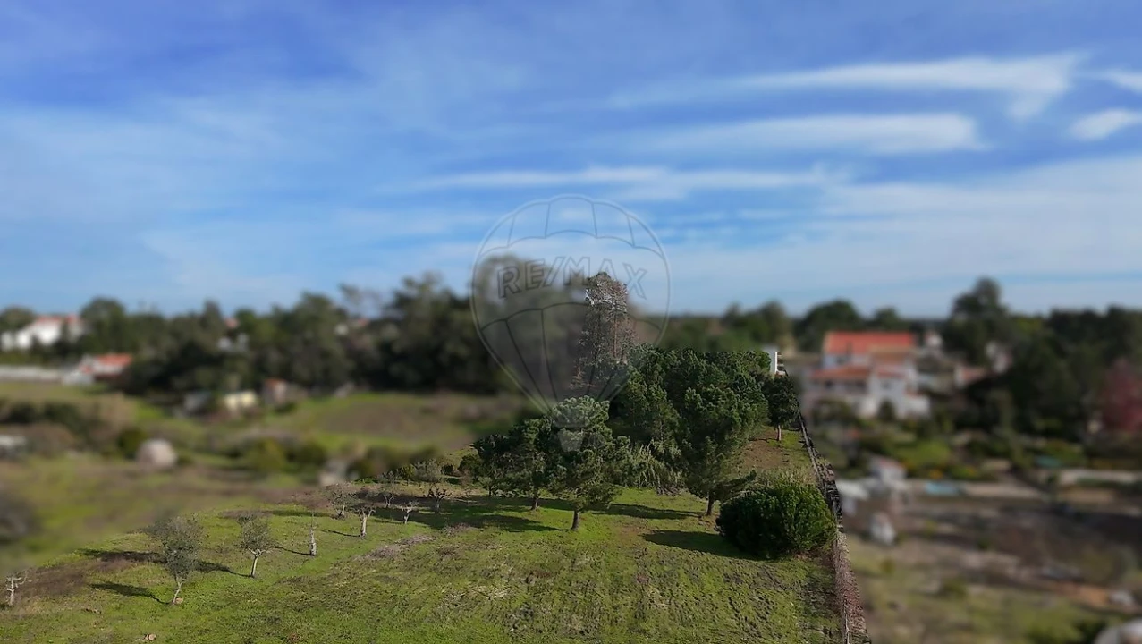 Terreno para Venda em Vale da Pedra Foto 16