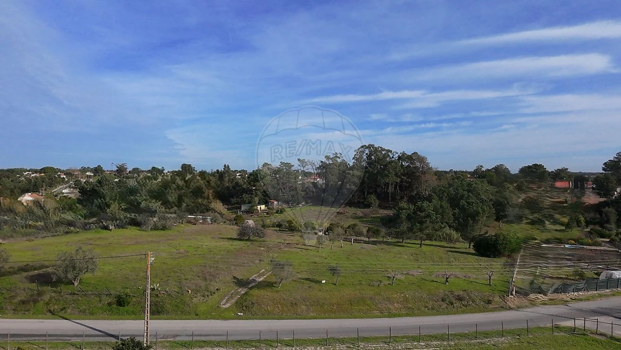 Terreno para Venda em Vale da Pedra Foto 18