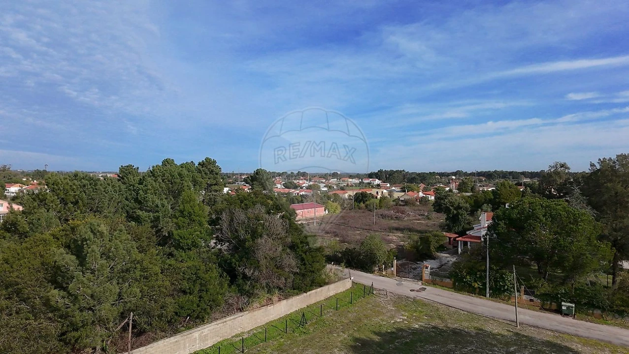 Terreno para Venda em Vale da Pedra Foto 9
