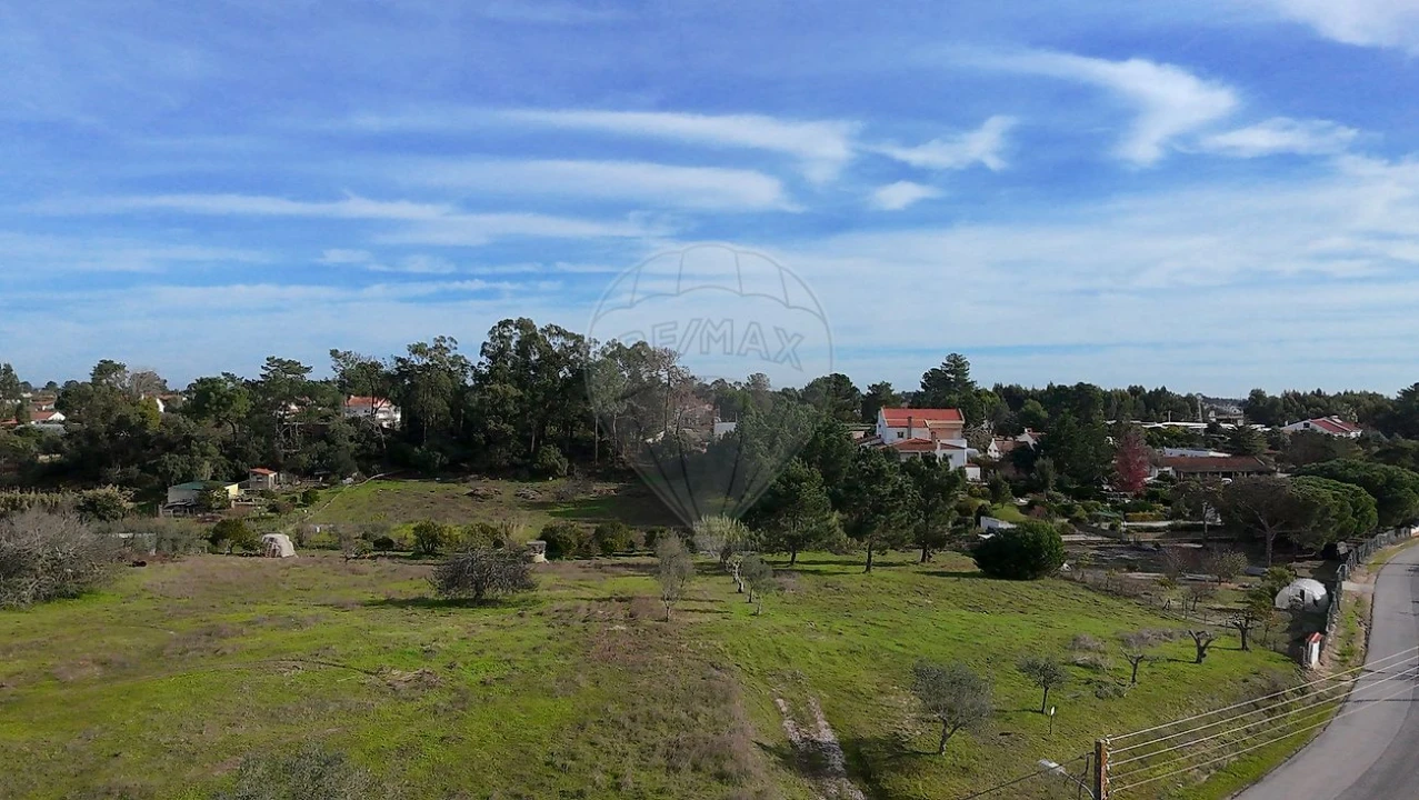 Terreno para Venda em Vale da Pedra Foto 13