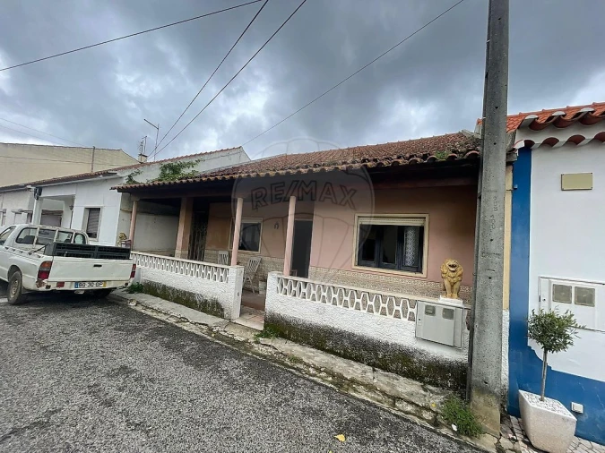 Moradia T3 para Venda em Rio Maior Foto 5