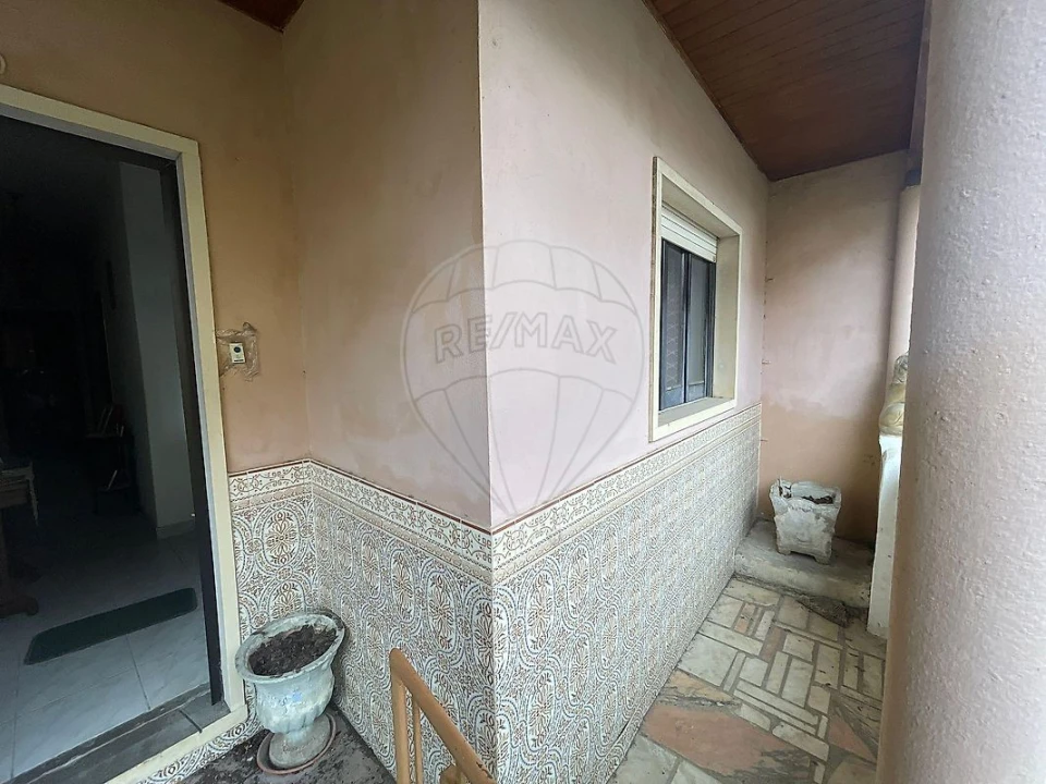 Moradia T3 para Venda em Rio Maior Foto 7