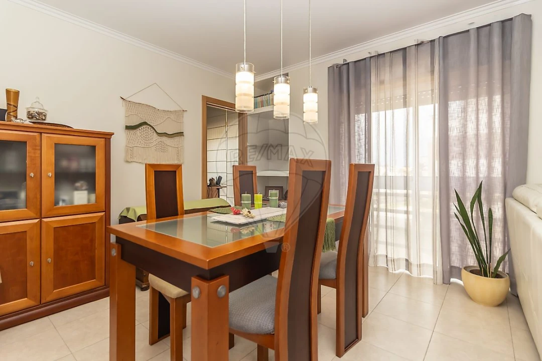 Apartamento T3 para Venda em Pinhal Novo Foto 7