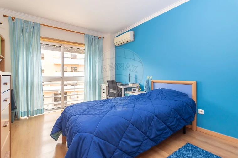 Apartamento T3 para Venda em Pinhal Novo Foto 30