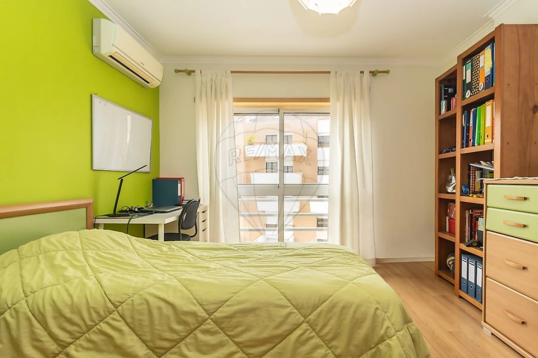 Apartamento T3 para Venda em Pinhal Novo Foto 31