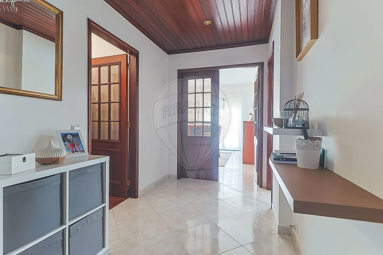 Apartamento T3 para Venda em Buarcos Foto 2