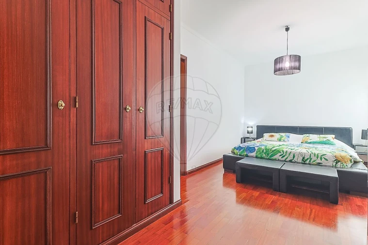 Apartamento T3 para Venda em Buarcos Foto 14