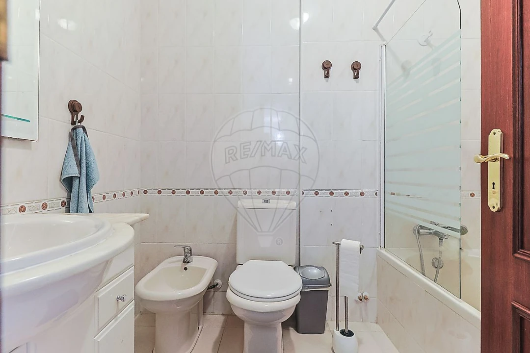 Apartamento T3 para Venda em Buarcos Foto 23