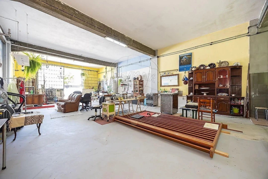 Moradia T6 para Venda em Caparica e Trafaria Foto 9