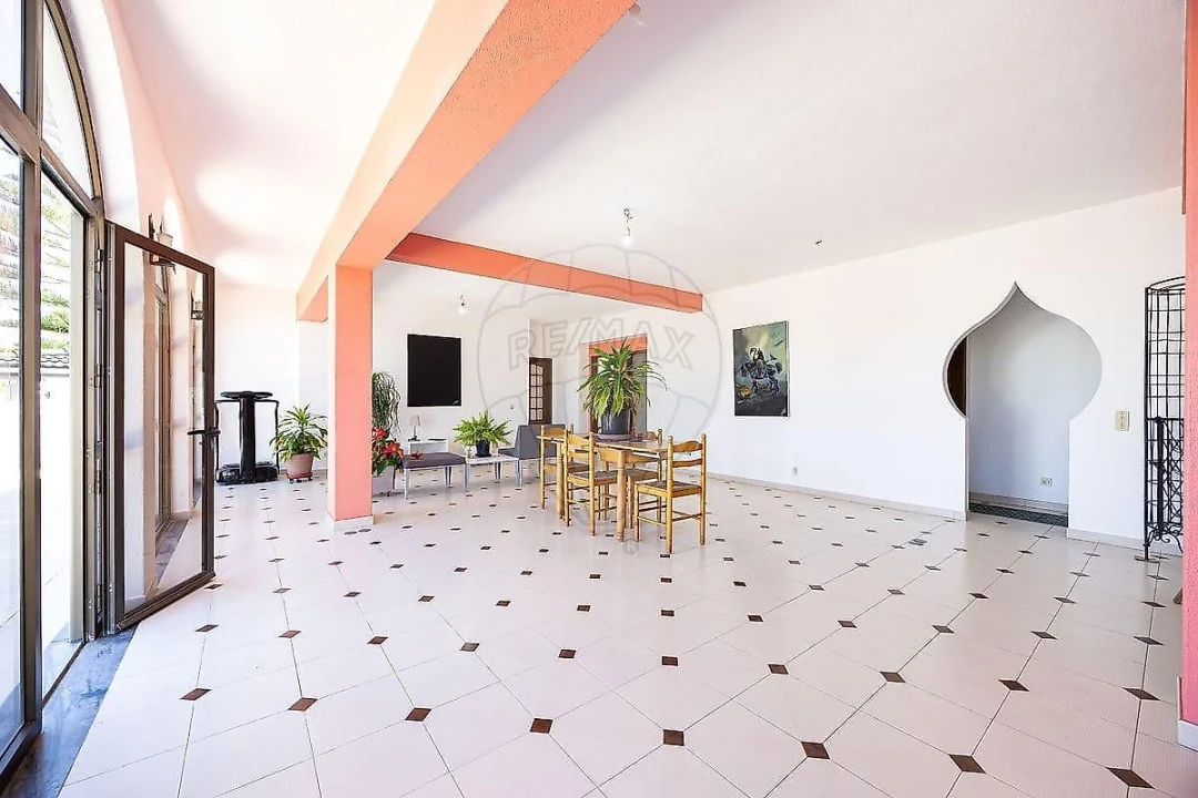 Moradia T6 para Venda em Caparica e Trafaria Foto 15