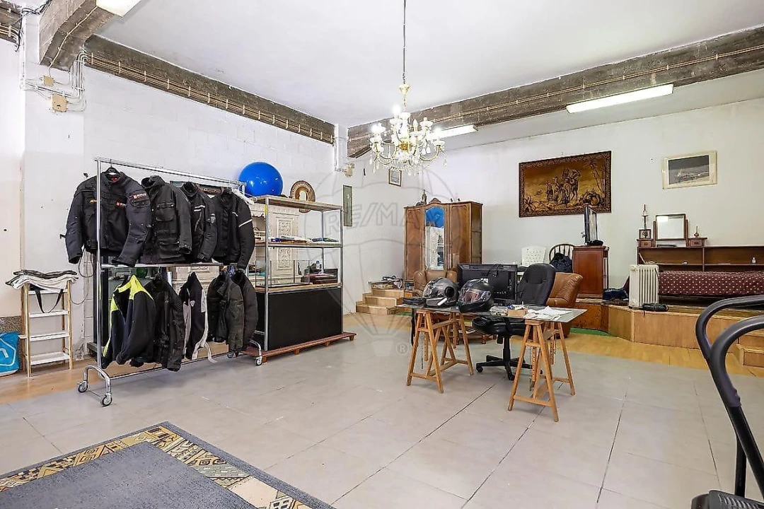 Moradia T6 para Venda em Caparica e Trafaria Foto 7