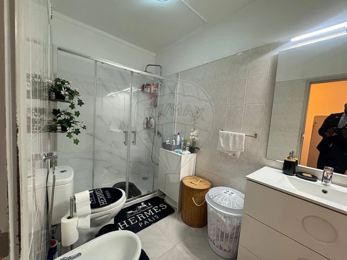 Apartamento T2 para Arrendamento em Rio de Mouro Foto 20