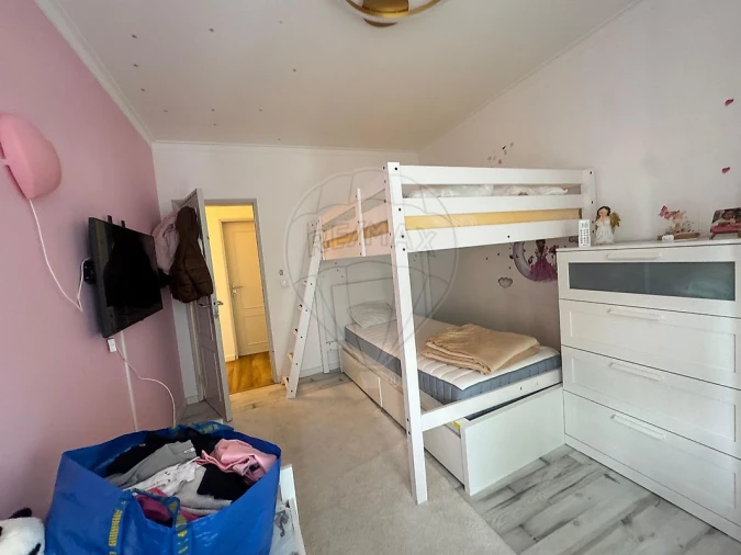 Apartamento T2 para Arrendamento em Rio de Mouro Foto 13