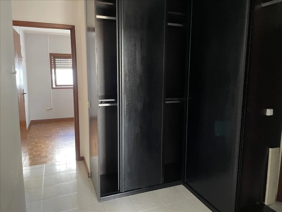 Apartamento T2 para Venda em Cidade da Maia Foto 10