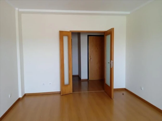 Apartamento T2 para Venda em Ermesinde Foto 4