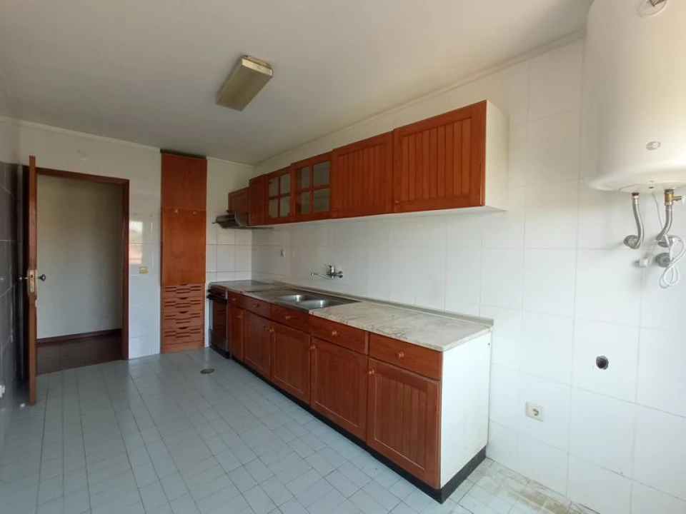Apartamento T2 para Venda em Rio Tinto Foto 9