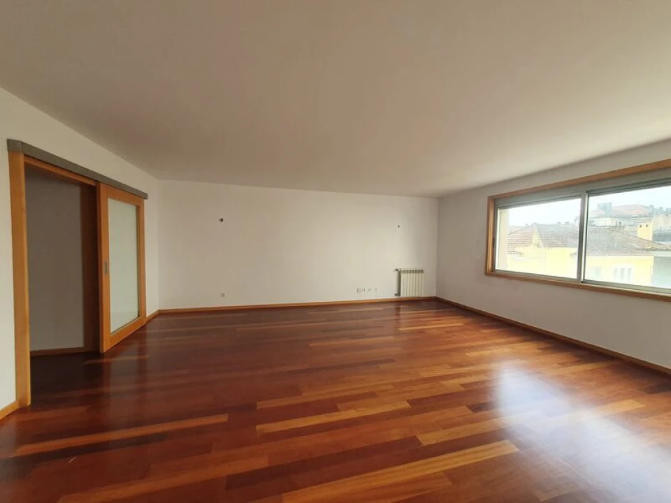 Apartamento T3 para Venda em Bonfim Foto 2