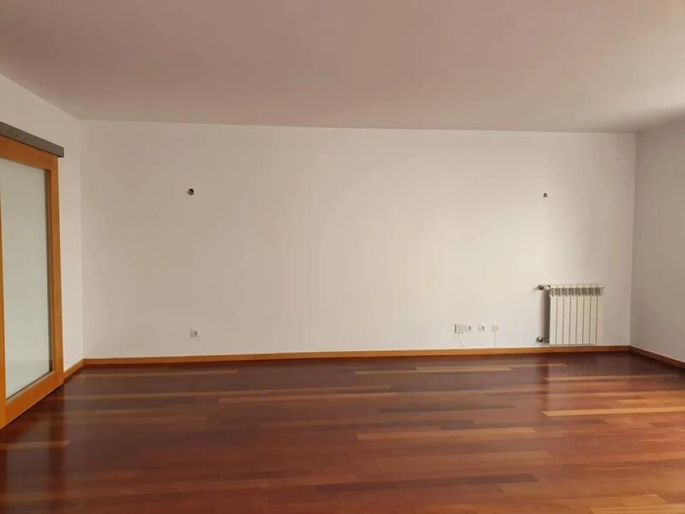 Apartamento T3 para Venda em Bonfim Foto 3