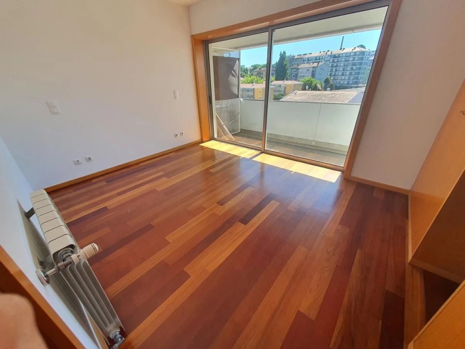 Apartamento T3 para Venda em Bonfim Foto 7