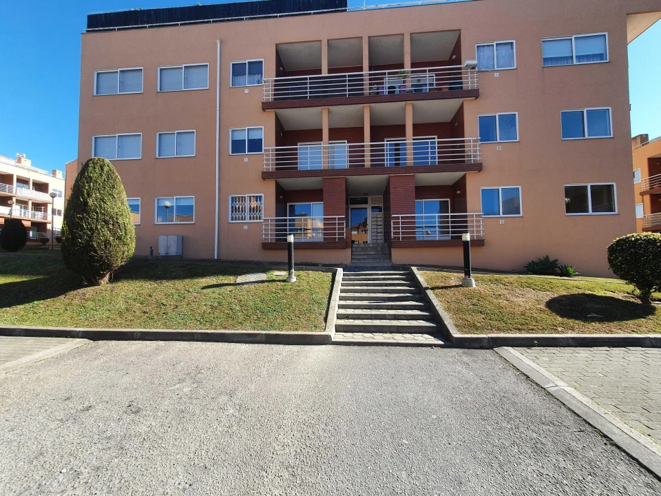 Apartamento T3 para Venda em Canelas Foto 1