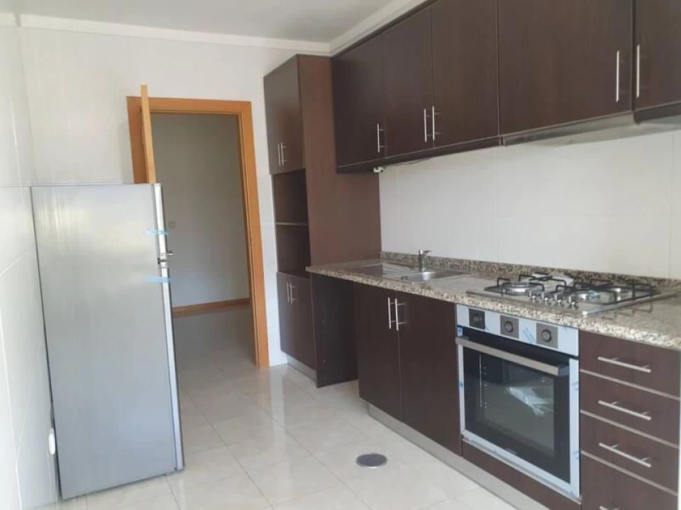 Apartamento T3 para Venda em Canelas Foto 13