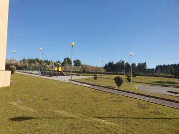 Apartamento T3 para Venda em Canelas