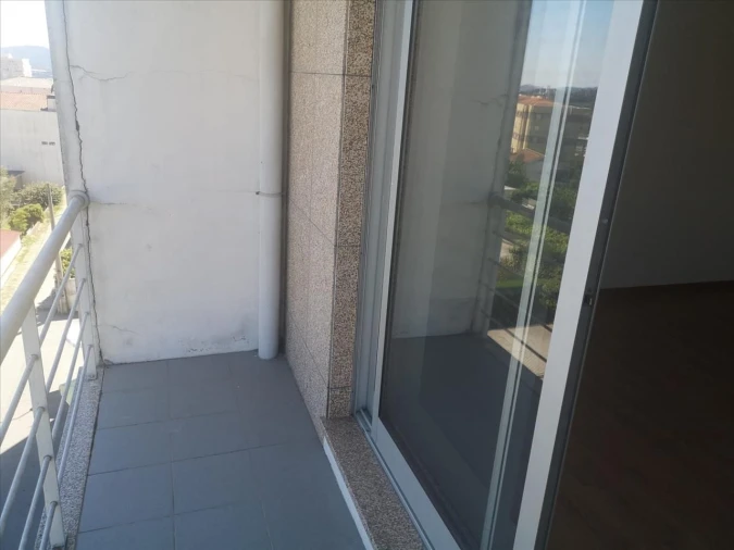 Apartamento T1 para Venda em Rebordosa Foto 8