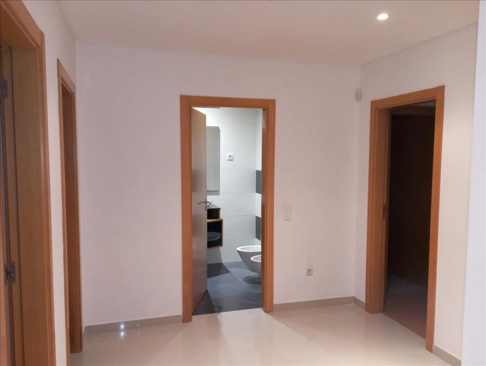 Apartamento T4 para Venda em Pinhal Novo Foto 10