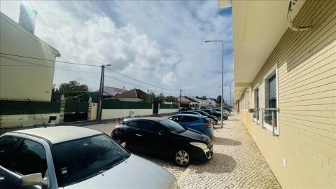 Apartamento T4 para Venda em Pinhal Novo