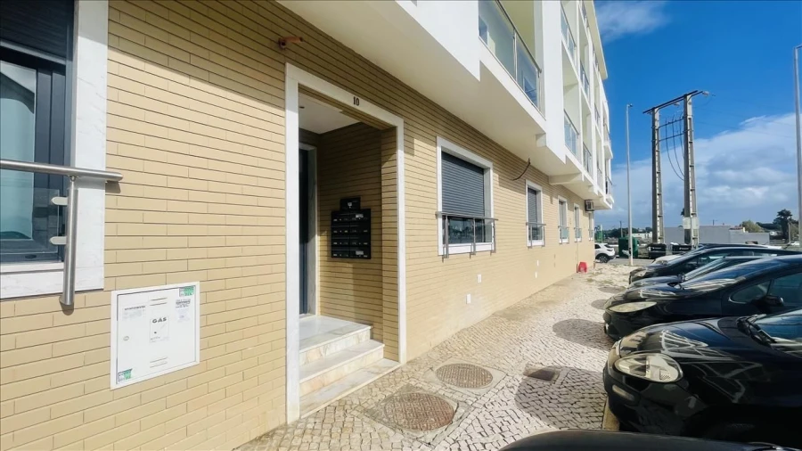 Apartamento T4 para Venda em Pinhal Novo Foto 16