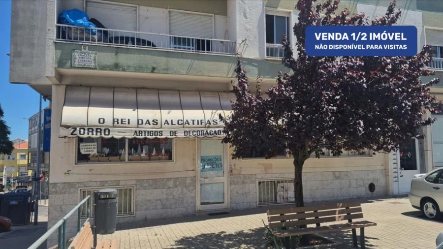 Negócio para Venda em Falagueira-Venda Nova