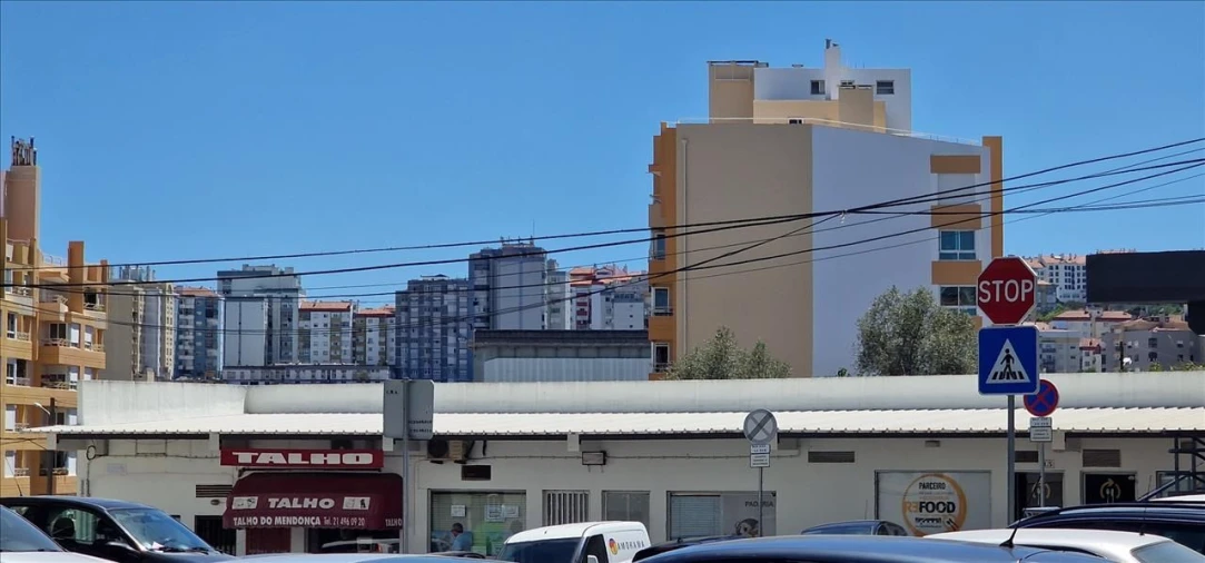 Negócio para Venda em Falagueira-Venda Nova Foto 5