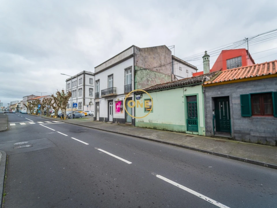 Moradia T2 para Venda em Ponta Delgada (São Pedro) Foto 2