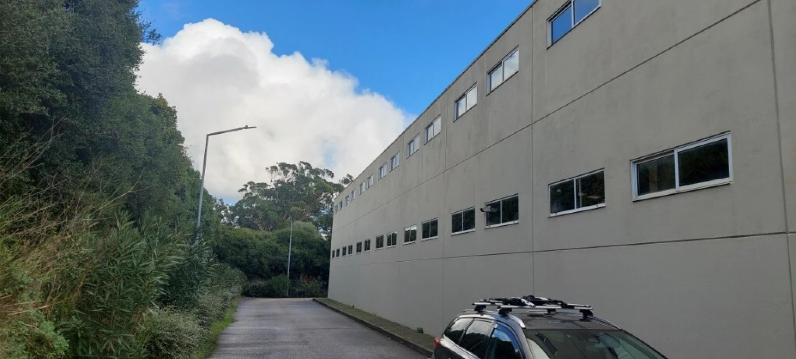 Armazém para Arrendamento em Rio de Mouro Foto 1