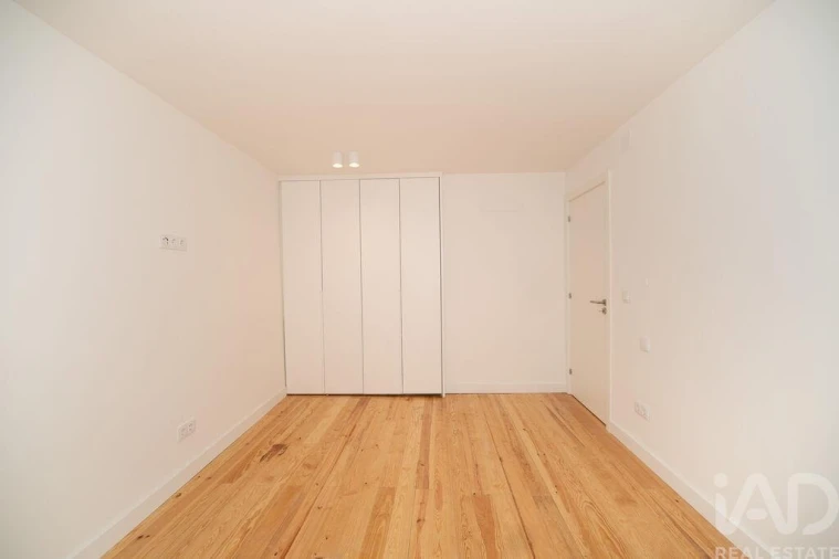 Apartamento T2 para Venda em São Vicente Foto 7