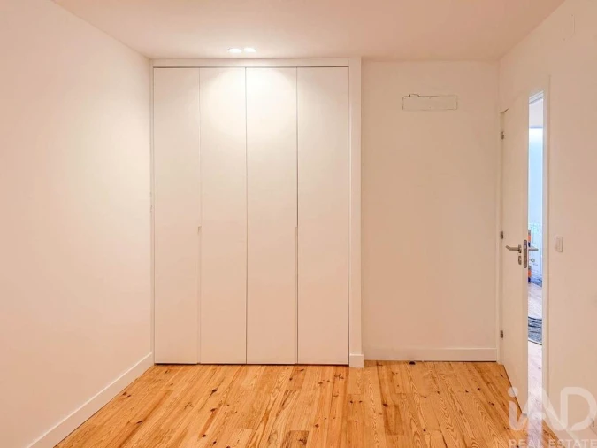 Apartamento T2 para Venda em São Vicente Foto 8