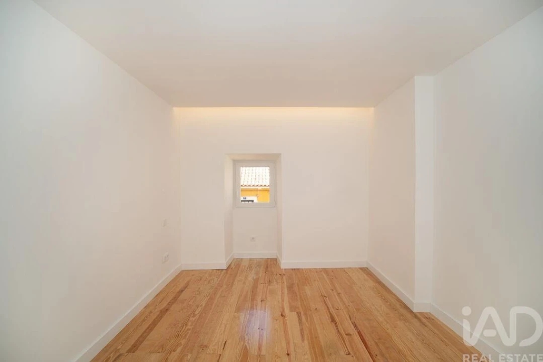 Apartamento T2 para Venda em São Vicente Foto 6