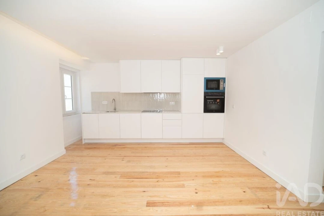 Apartamento T2 para Venda em São Vicente Foto 1