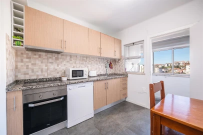 Apartamento T2 para Venda em Santo Antonio dos Olivais