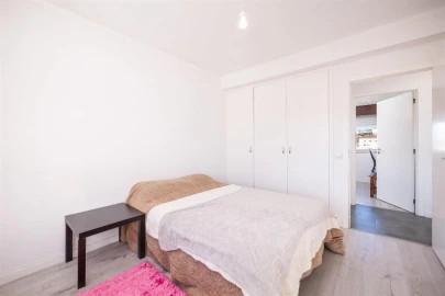 Apartamento T2 para Venda em Santo Antonio dos Olivais