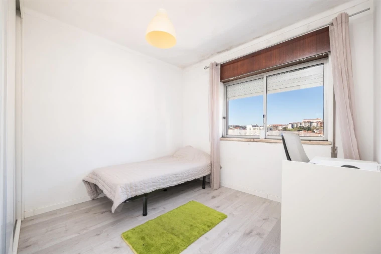 Apartamento T2 para Venda em Santo Antonio dos Olivais Foto 6
