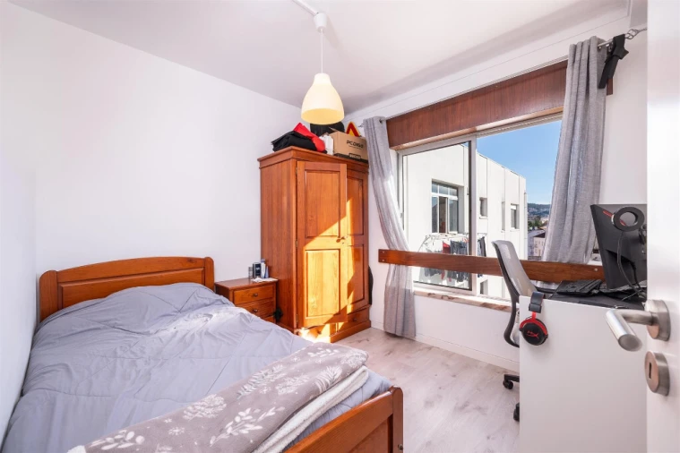 Apartamento T2 para Venda em Santo Antonio dos Olivais Foto 13