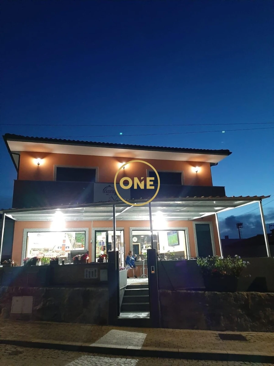 Moradia T2 para Venda em Areias, Sequeirô, Lama e Palmeira Foto 2