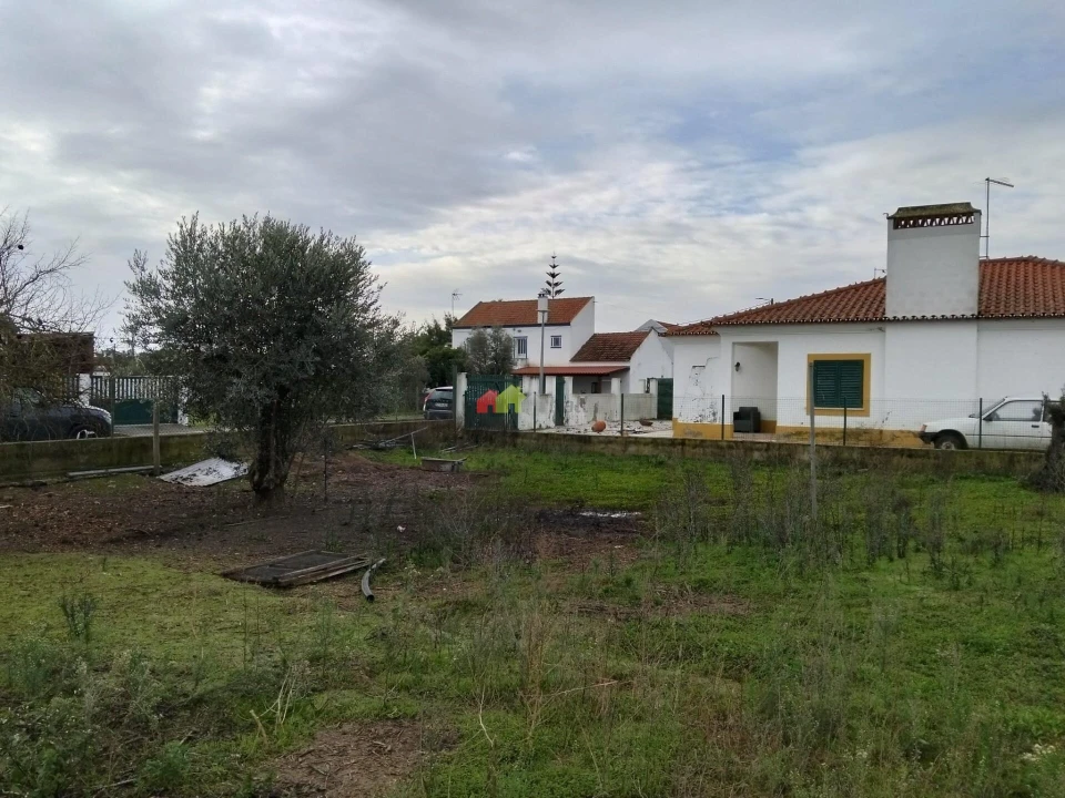 Terreno para Venda em Foros de Vale de Figueira Foto 11