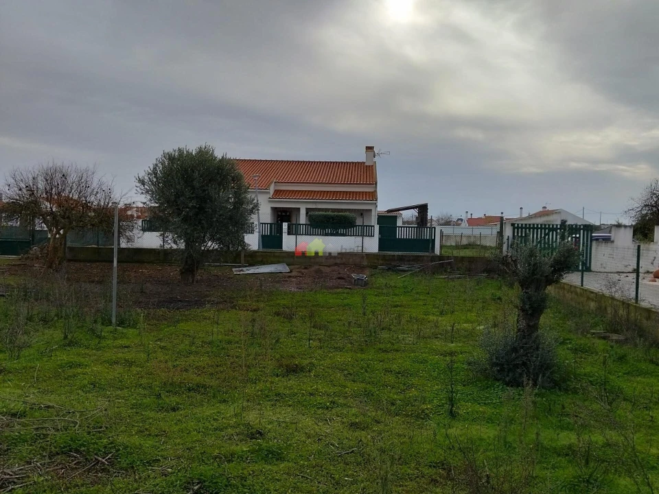 Terreno para Venda em Foros de Vale de Figueira Foto 12